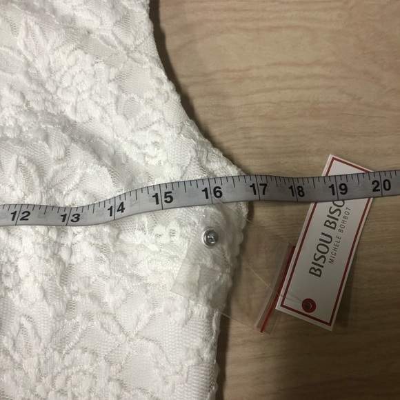 Bisou Bisou Ivory Lacey Sleeveless Dress Size 6 NWT - Picture 4 of 6